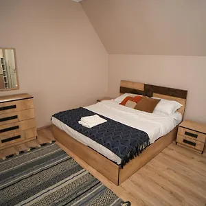 Appartamento Grandpa House - App.2, Tirana