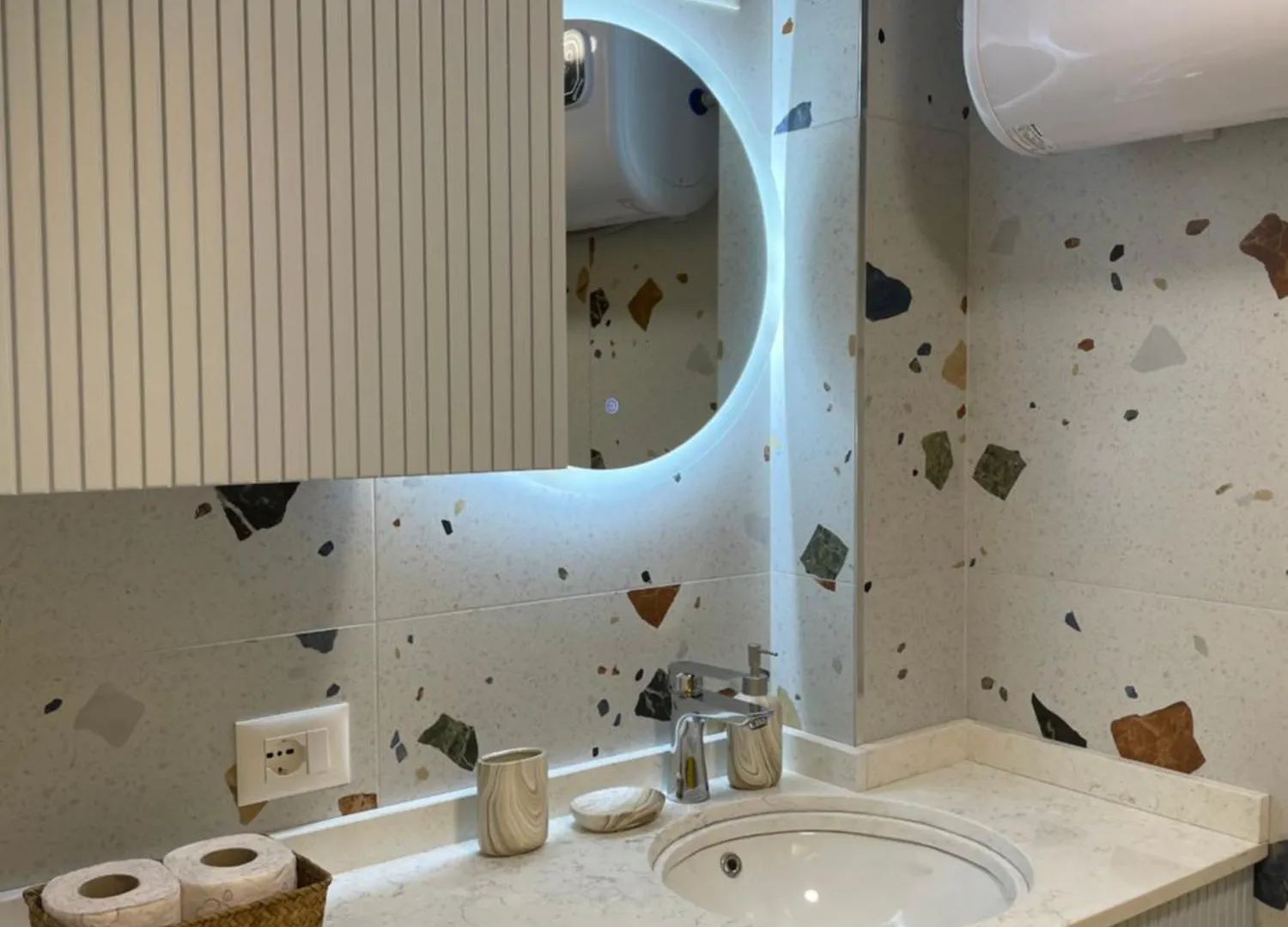 Tesa Studio Tirana Apartman