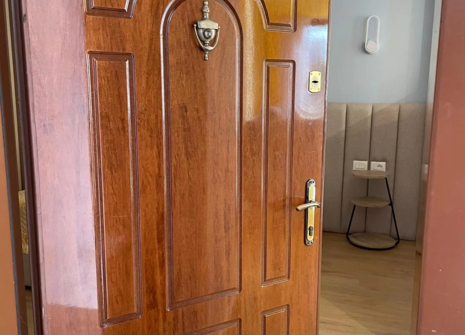 Tesa Studio Tirana Apartman